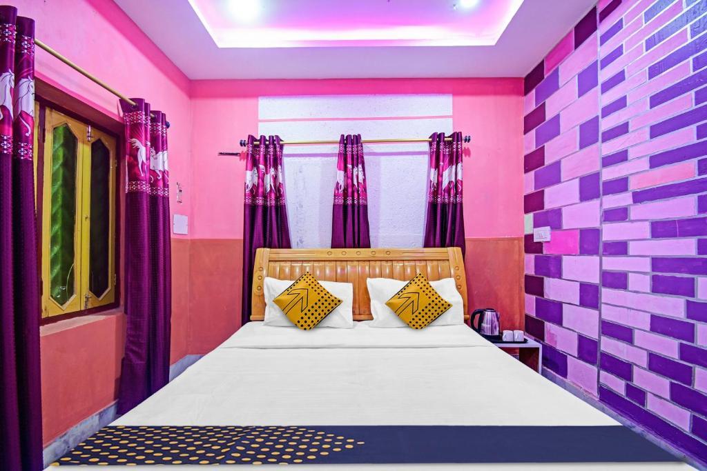 Spot On 81220 New Asha Hotel Puri Eksteriør billede